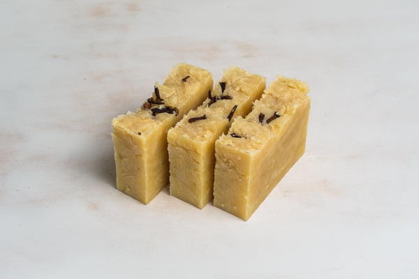 Sweet Orange, Clove and Coconut Milk Bar